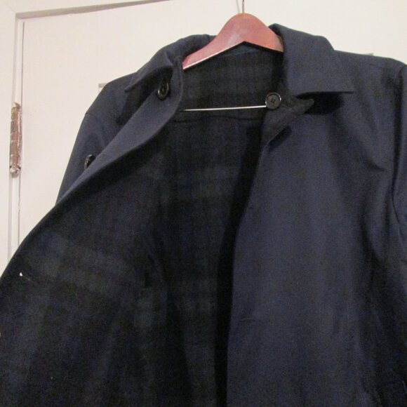 Brooks Brothers Wool Reversible Coat Raincoat Inside Size 44 Excellent Cond - Picture 3 of 9